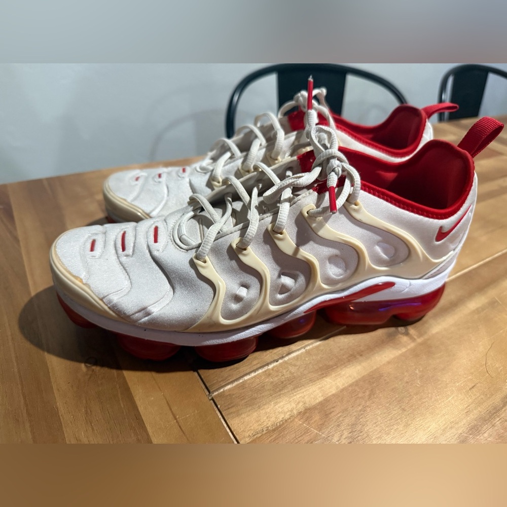 Nike Air Vapormax Plus White University Red Men's Sneakers DH0279-100 Size 11